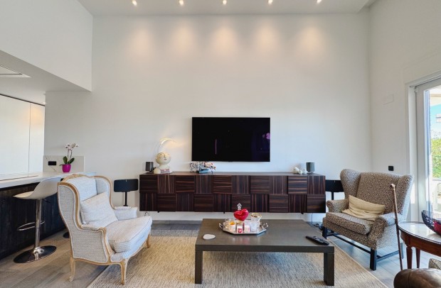 Resale - Villa Detached - Algorfa - La Finca Golf Resort