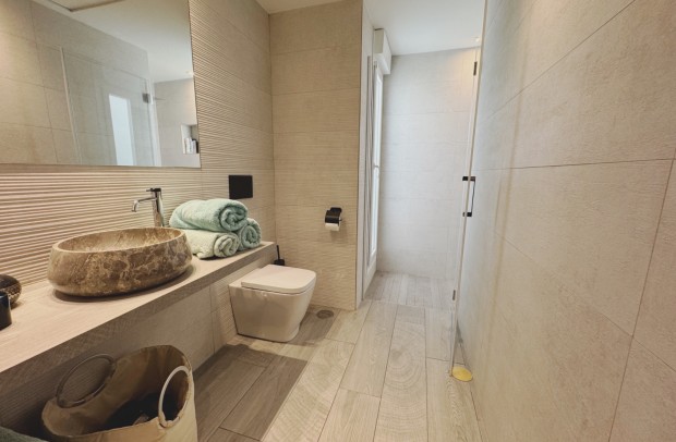 Resale - Villa Detached - Algorfa - La Finca Golf Resort