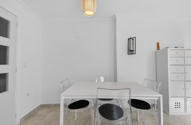 Resale - Apartment - Guardamar del Segura - Centro