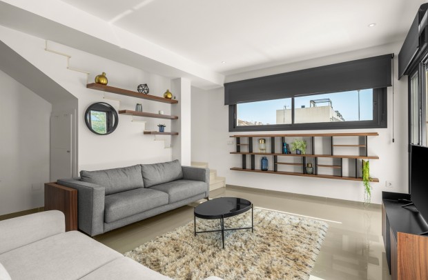 Resale - Villa Detached - Ciudad Quesada