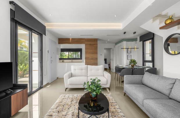 Resale - Villa Detached - Ciudad Quesada