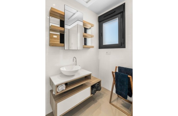 Resale - Villa Detached - Ciudad Quesada