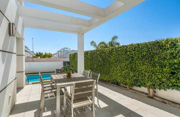 Resale - Villa Detached - Ciudad Quesada