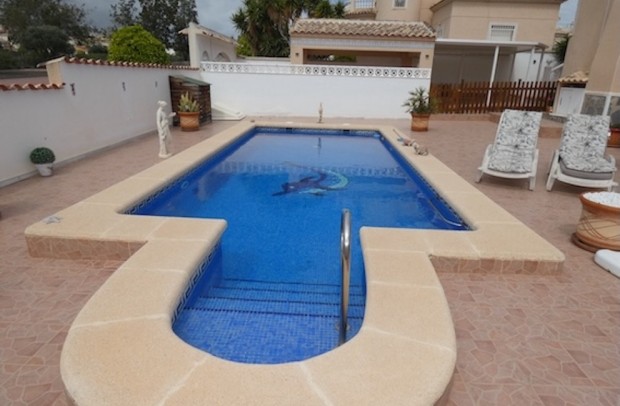 Resale - Villa Detached - La Marina