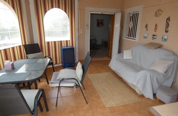 Resale - Villa Detached - La Marina