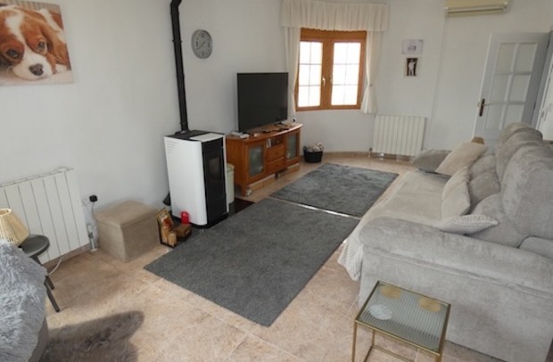 Resale - Villa Detached - La Marina