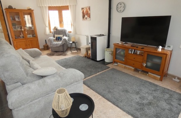 Resale - Villa Detached - La Marina