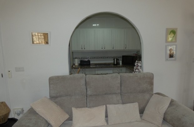 Resale - Villa Detached - La Marina