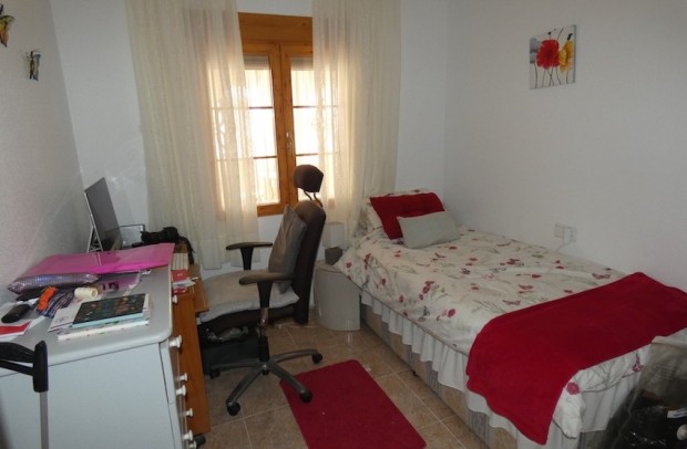 Resale - Villa Detached - La Marina