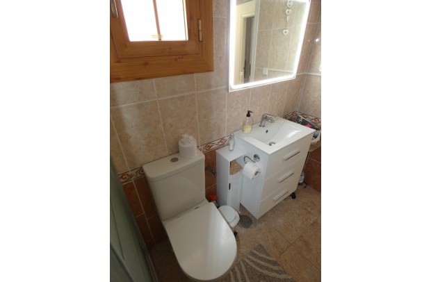 Resale - Villa Detached - La Marina