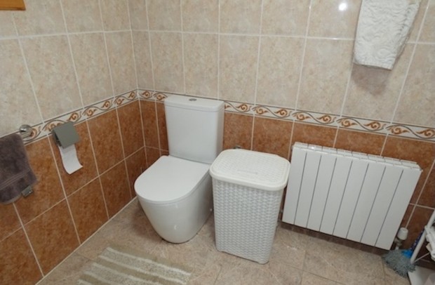 Resale - Villa Detached - La Marina