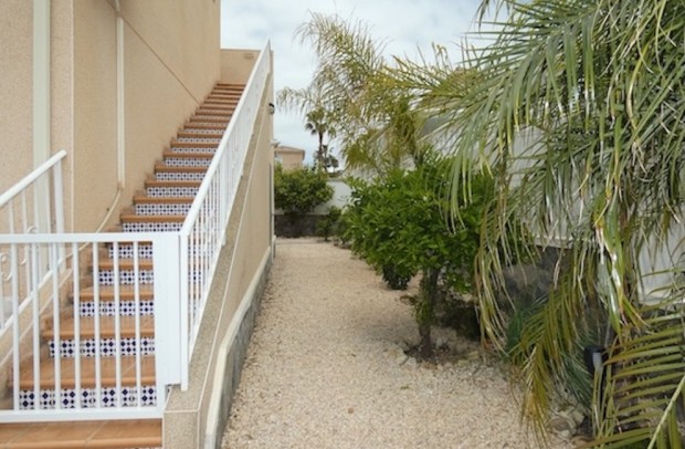 Resale - Villa Detached - La Marina