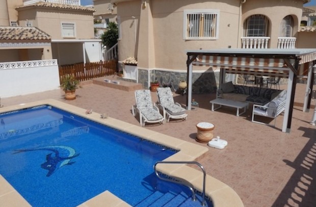 Resale - Villa Detached - La Marina