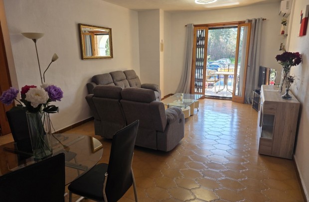 Resale - Apartment - Villamartin - Villamartín