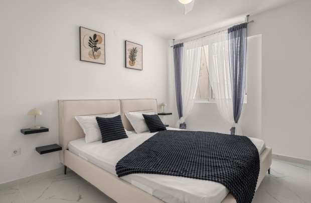 Resale - Apartment - Torrevieja - Playa de El Cura