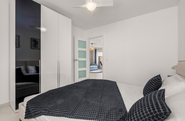 Resale - Apartment - Torrevieja - Playa de El Cura