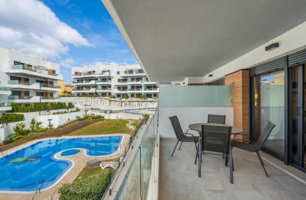 Resale - Apartment - Orihuela Costa - Los Dolses