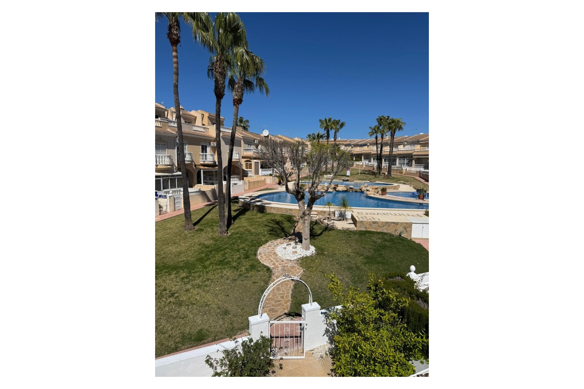 apartment en ciudad-quesada · dona-pepa 165000€