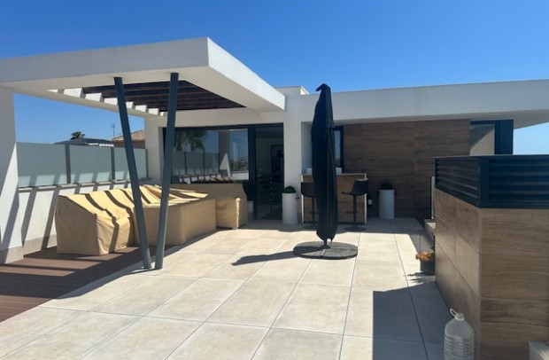 Reventa - Villa Detached - Ciudad Quesada