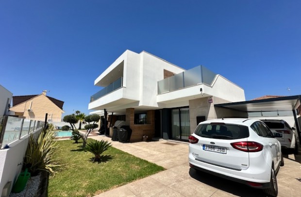 Reventa - Villa Detached - Ciudad Quesada