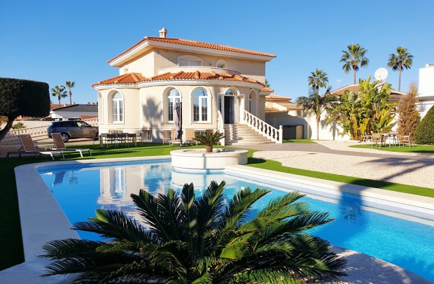 Resale - Villa Detached - Ciudad Quesada - Doña Pena