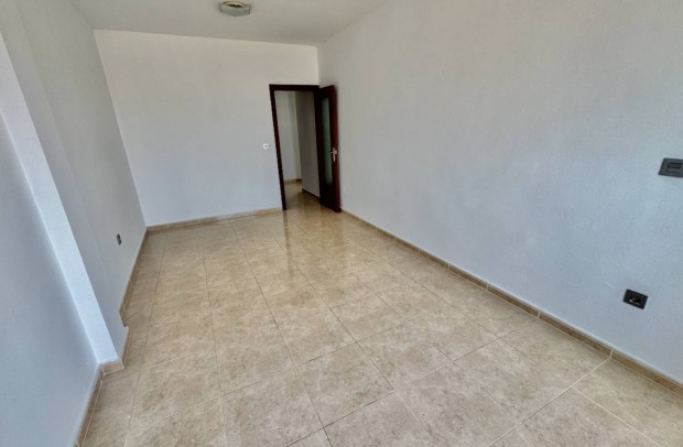 Resale - Apartment - Benijófar - Center