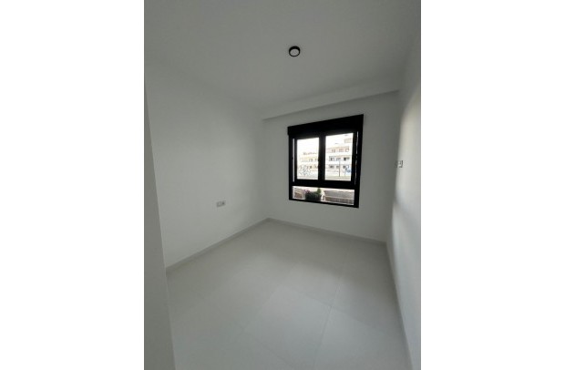 Resale - Apartment - San Miguel de Salinas - San Miguel Salinas