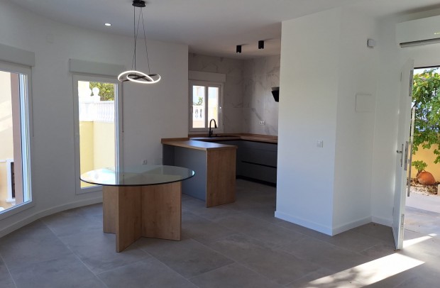 Reventa - Villa Detached - Ciudad Quesada