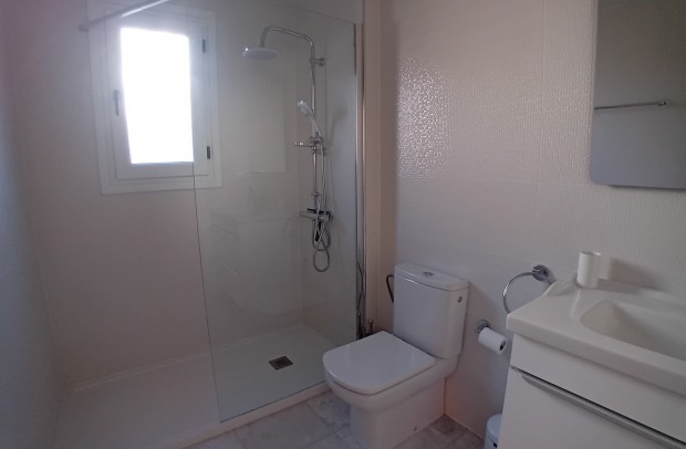 Resale - Villa Detached - Algorfa - La Finca Golf Resort