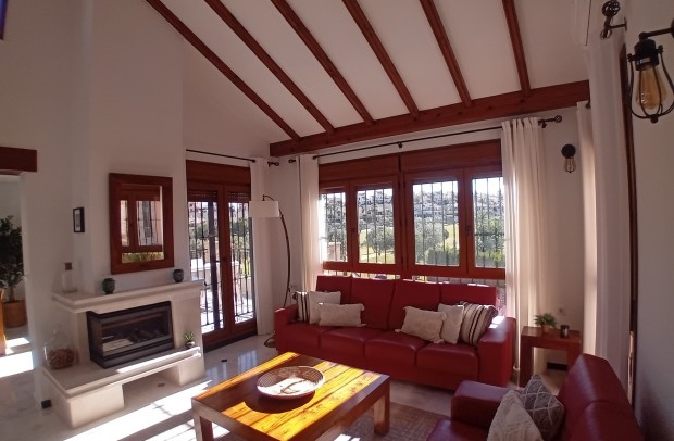 Resale - Villa Detached - Algorfa - La Finca Golf Resort