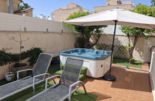 Resale - Villa Detached - Ciudad Quesada - Doña pepa