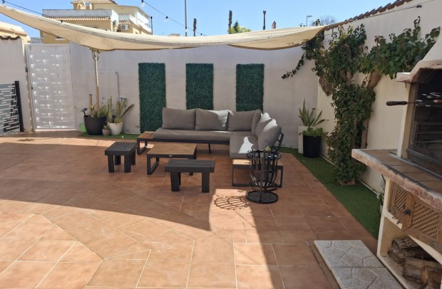 Resale - Villa Detached - Ciudad Quesada - Doña pepa