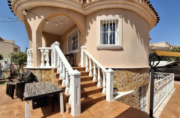Resale - Villa Detached - Ciudad Quesada - Doña pepa