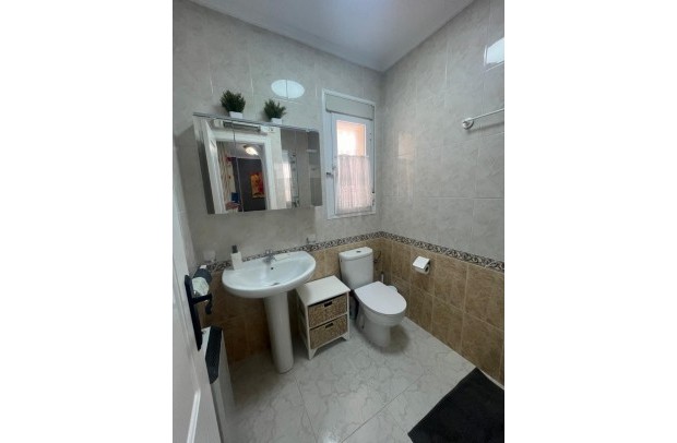 Resale - Bungalow - Dona Pepa