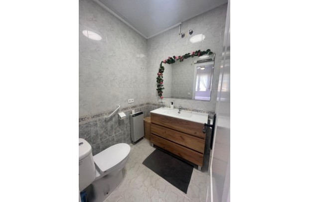 Resale - Bungalow - Dona Pepa