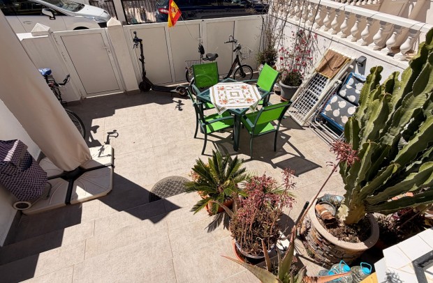 Resale - Townhouse - El Raso