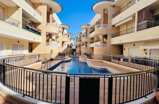 Resale - Apartment - Jacarilla