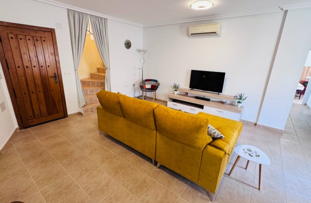 Resale - Apartment - Jacarilla