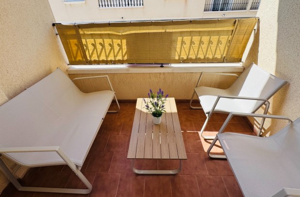 Resale - Apartment - Jacarilla