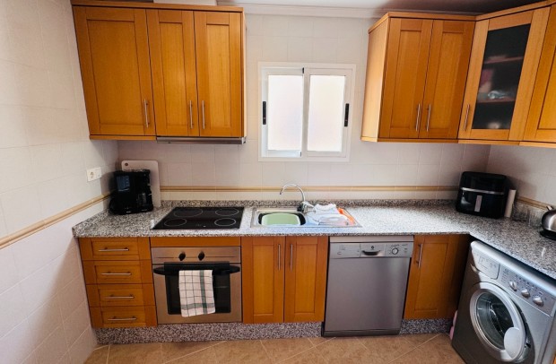 Resale - Apartment - Jacarilla