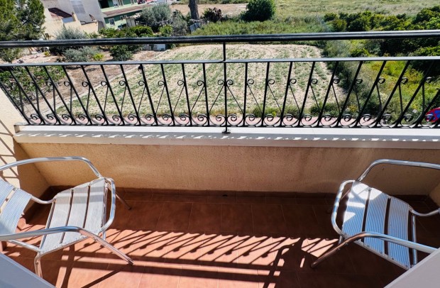 Resale - Apartment - Jacarilla