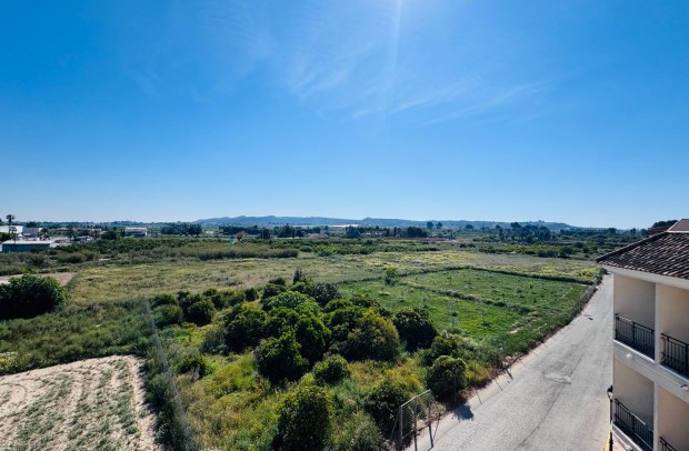 Resale - Apartment - Jacarilla