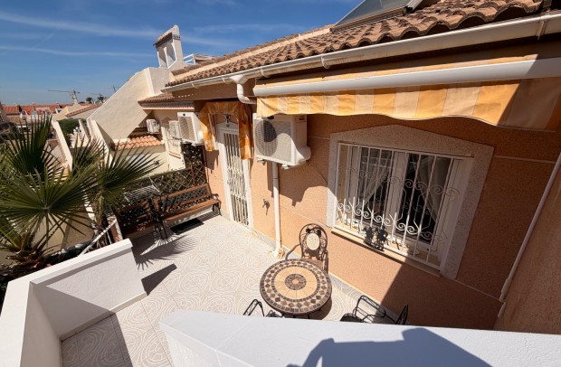 Resale - Bungalow - Dona Pepa