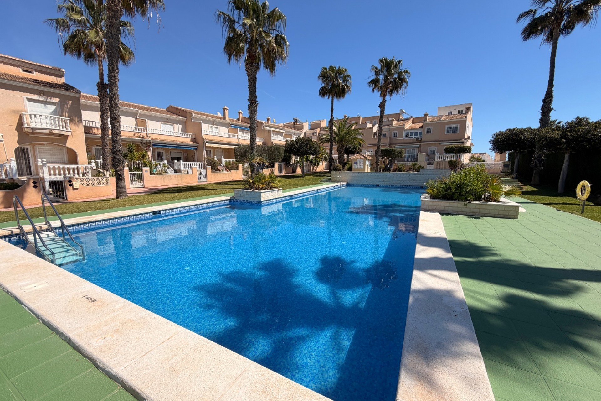 bungalow en dona-pepa · dona-pepa 198000€