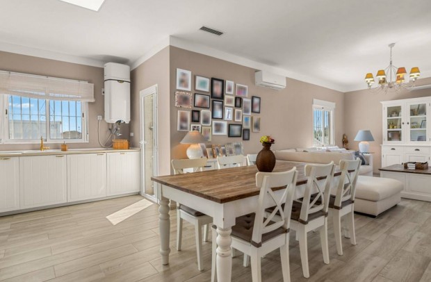 Revente - Country Property - Rafal