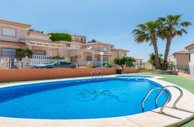 Resale - Villa Detached - Ciudad Quesada - La Marquesa