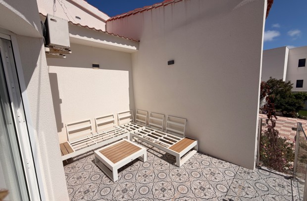 Revente - Villa Detached - Ciudad Quesada