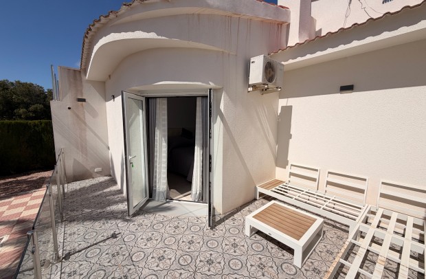 Revente - Villa Detached - Ciudad Quesada