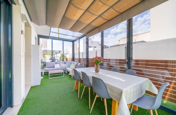 Revente - Villa Detached - Torrevieja