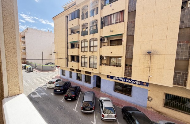 Resale - Apartment - Torrevieja